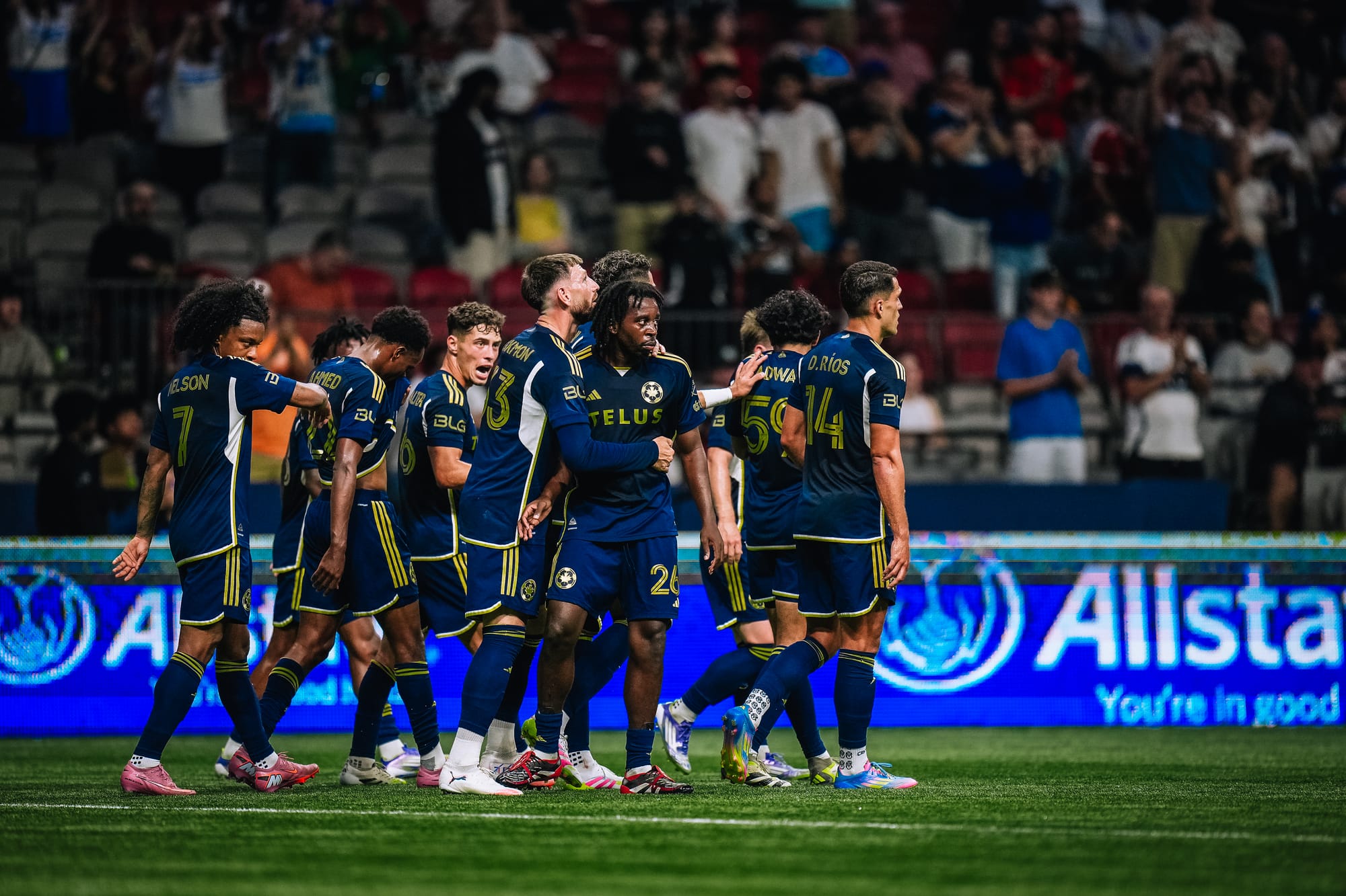 Vancouver Whitecaps beat Forge FC 4-0 to reach Canadian Championship Final